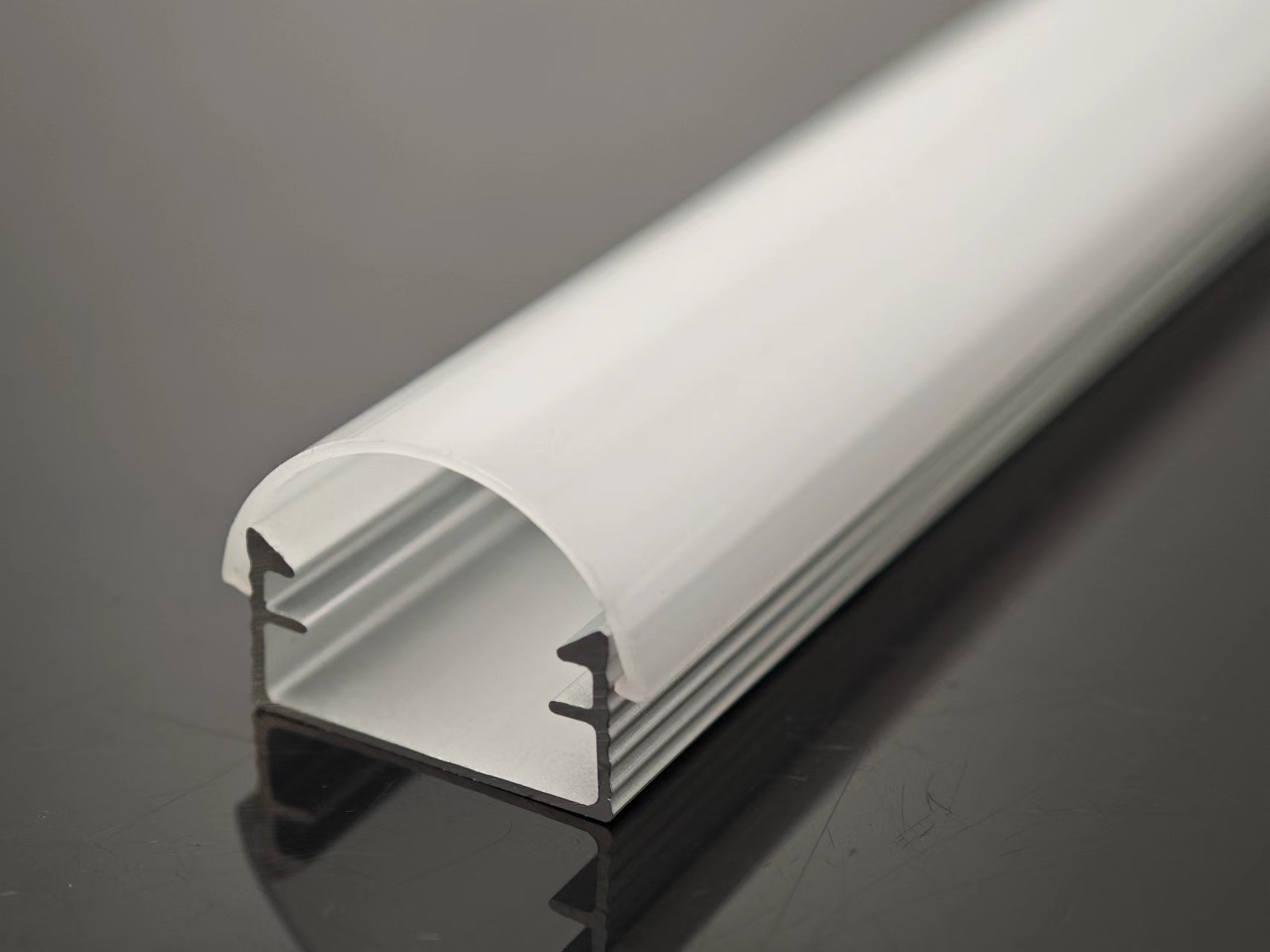 XH-058 14.4MM*7MM aluminum with PC diffuser