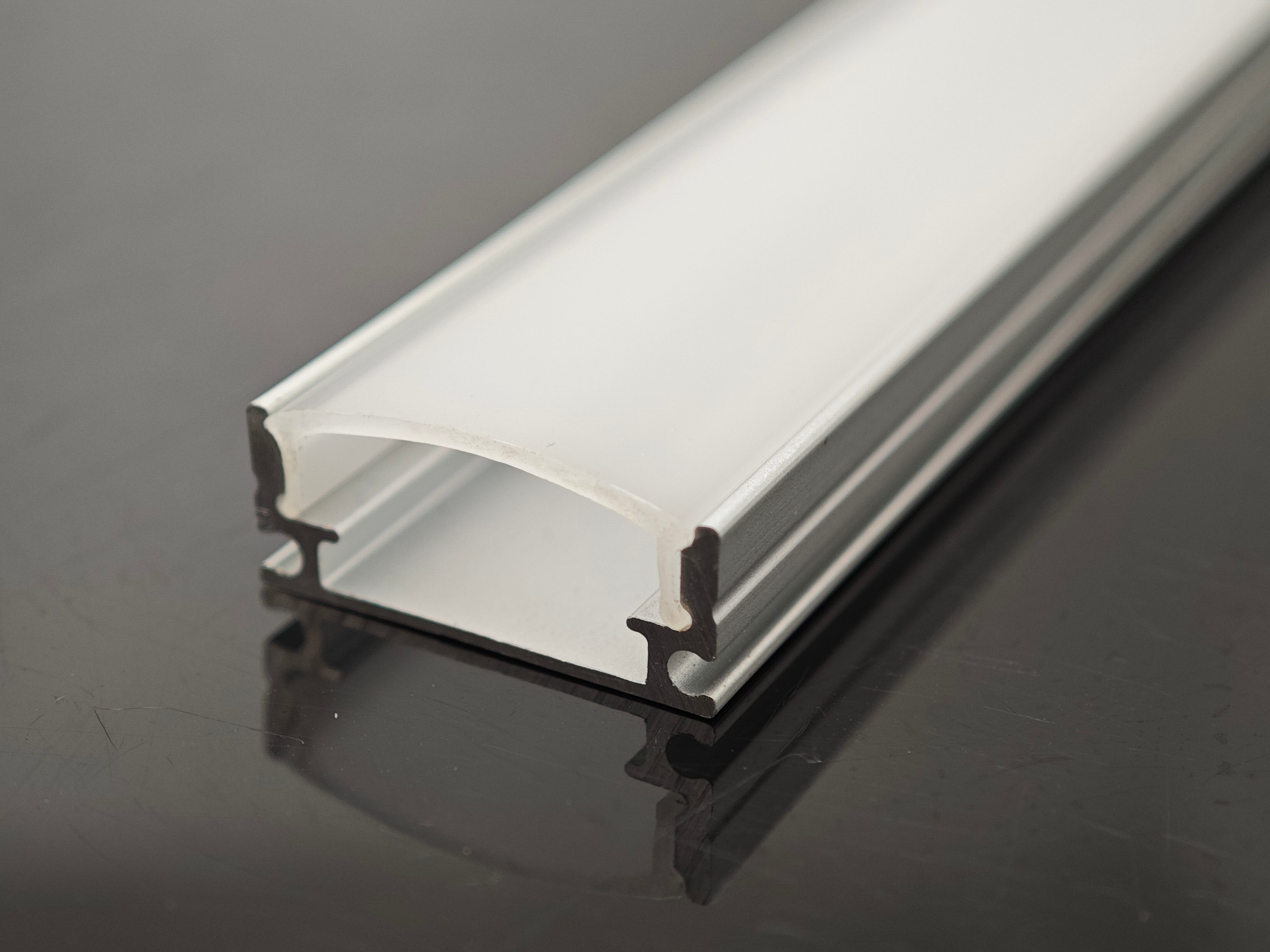 XH-075 17.4MM*8MM aluminum with PC diffuser